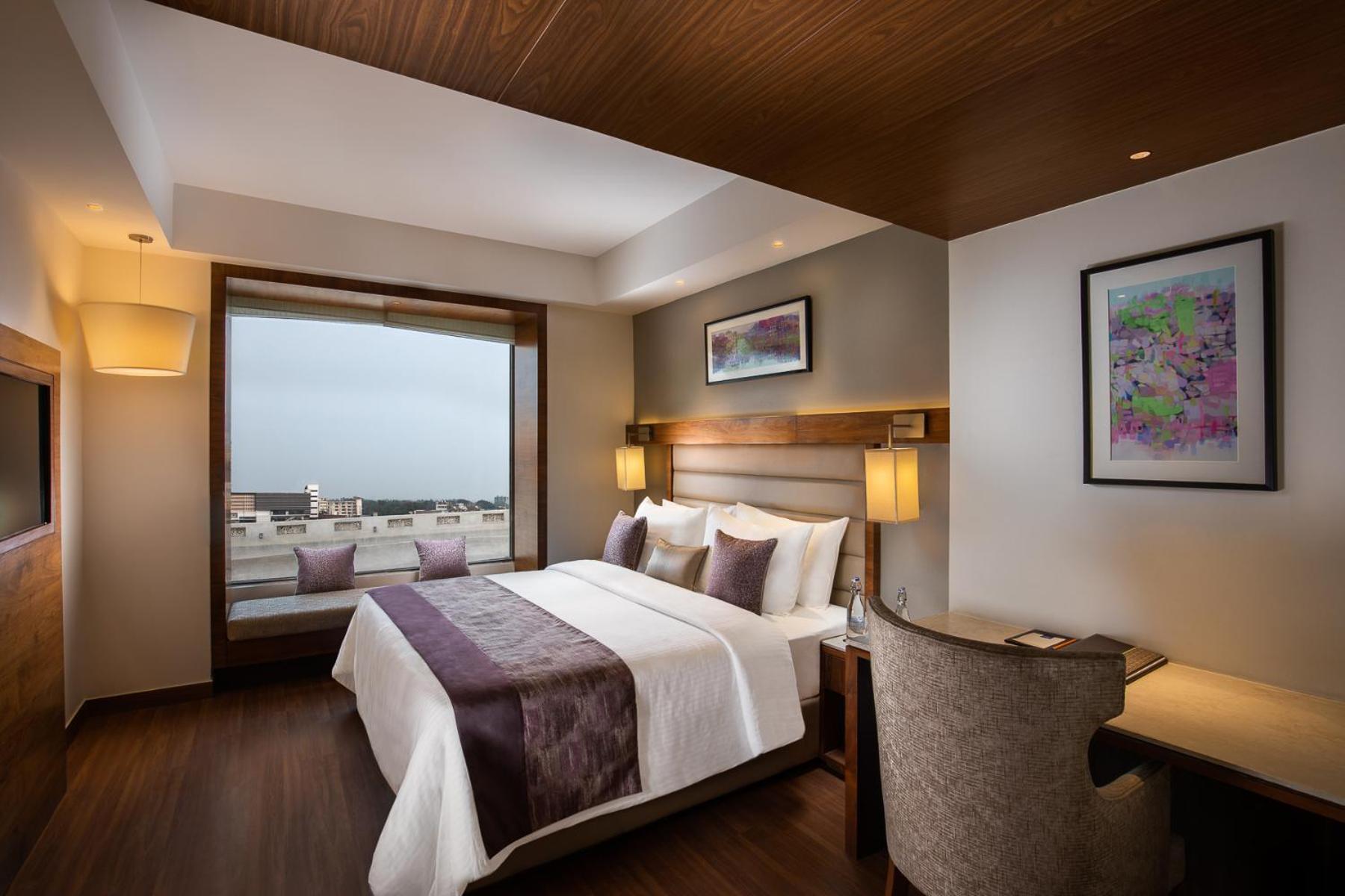 Nirvana Sarovar Portico Gorakhpur Exteriör bild